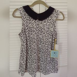NWT Cece sz Small Sleeveless Blouse White/Black flower print